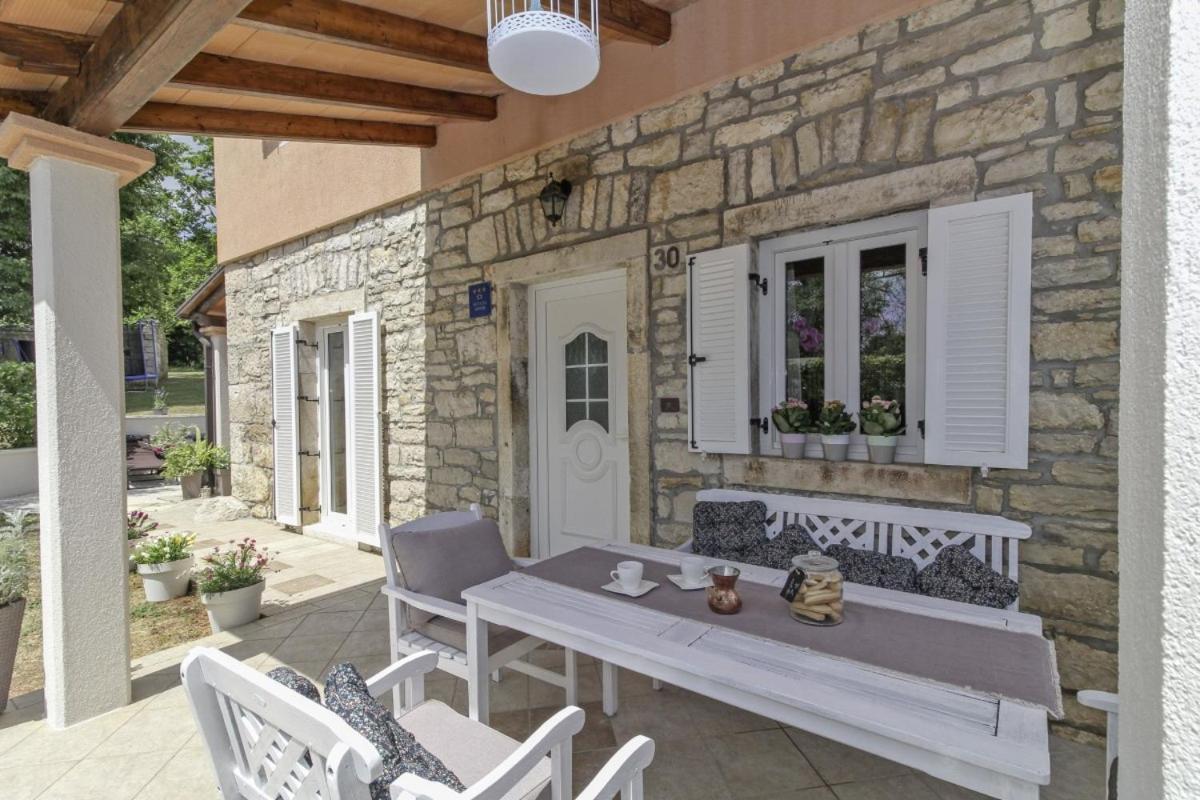 Tiffany In Grabri Villa Barban Exterior photo