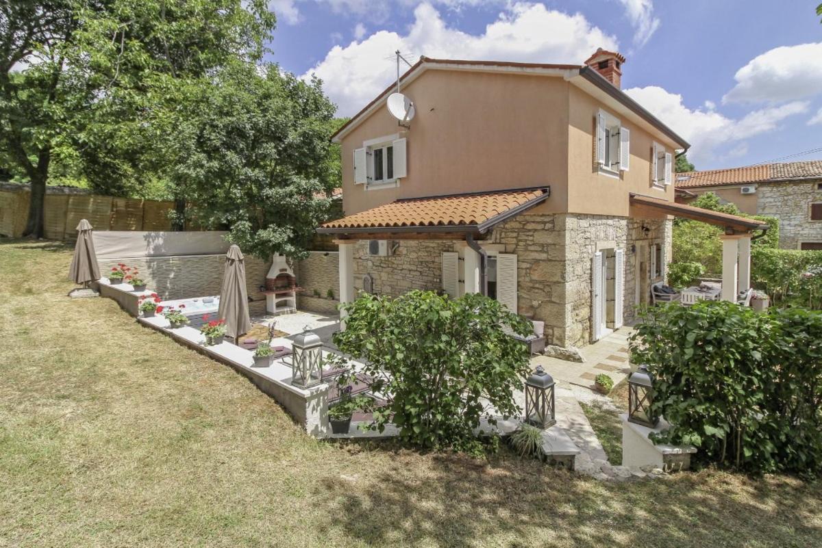 Tiffany In Grabri Villa Barban Exterior photo